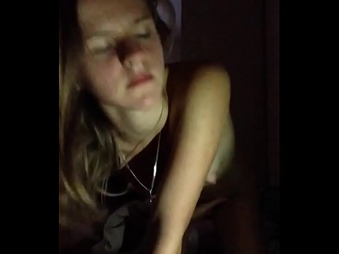 ❤️ Tha caileag a' masturbates agus cums ❌ Porn anal leinn ☑